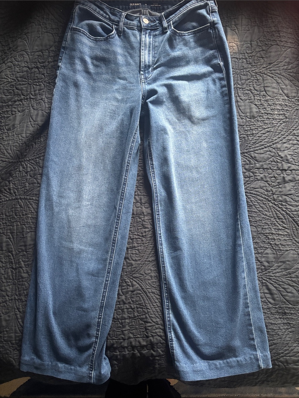 Old Navy Blue Wide-Leg Jeans – Flared Denim
